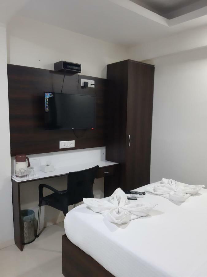 Hotel Royal Comfort 뭄바이 외부 사진