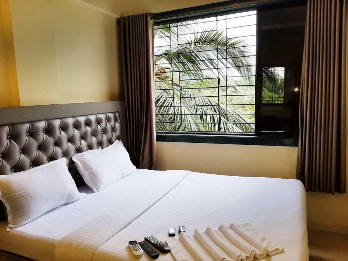 Hotel Royal Comfort 뭄바이 외부 사진